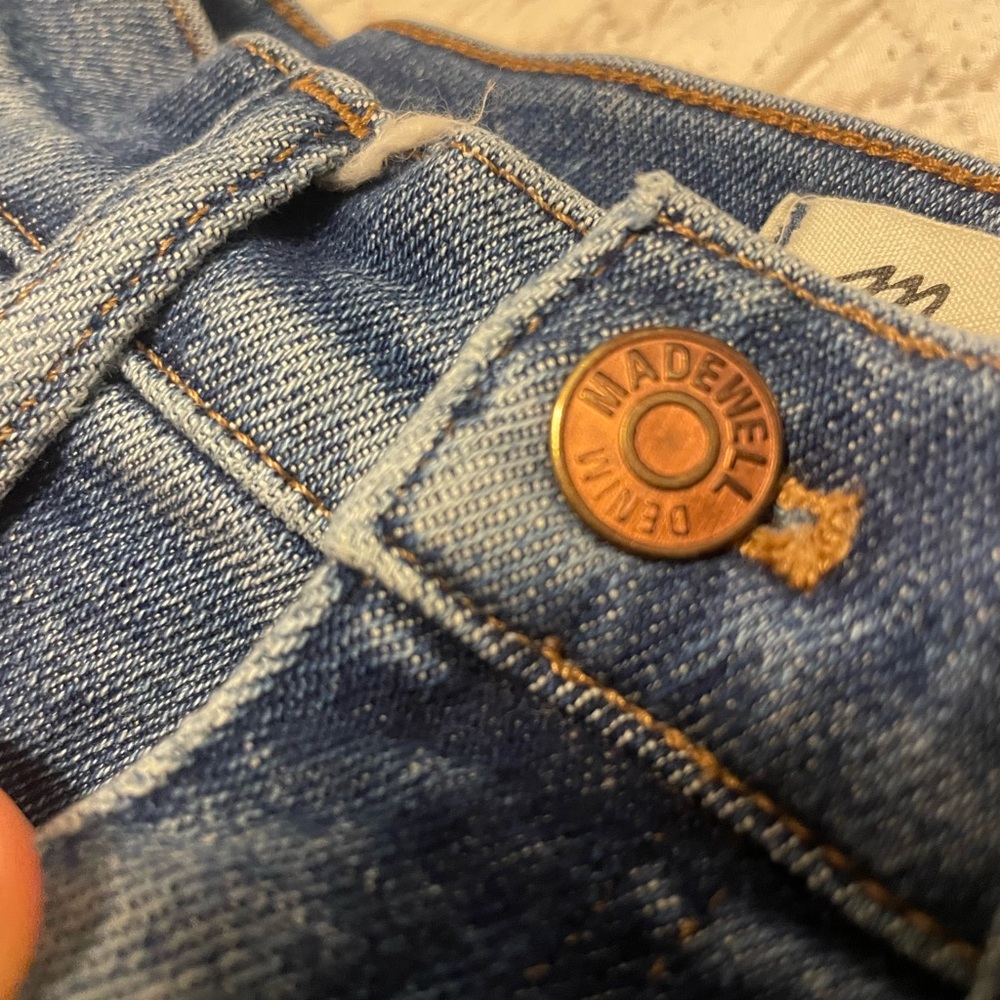 Madewell Cali Demi-Boot Jeans High Rise Fair Trade Denim Size 25 in Bodney Wash - Picture 5 of 9